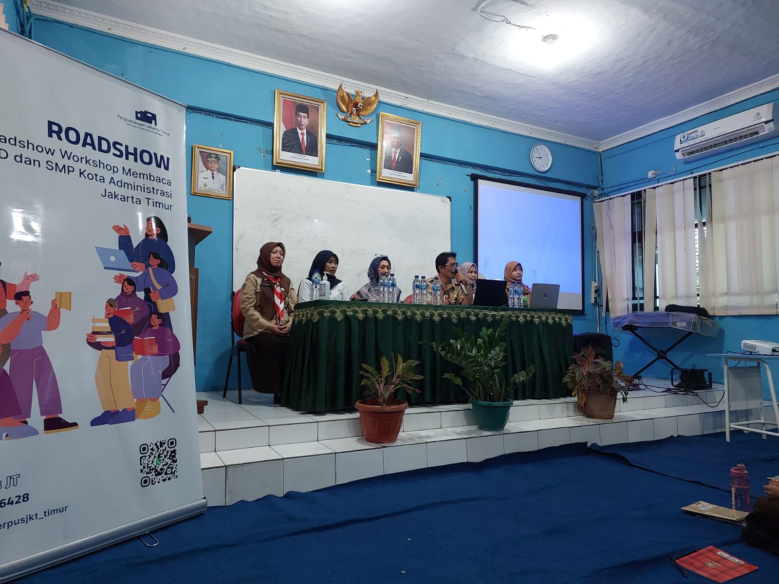 Roadshow Workshop Membaca Di SMP Negeri 25 Jakarta